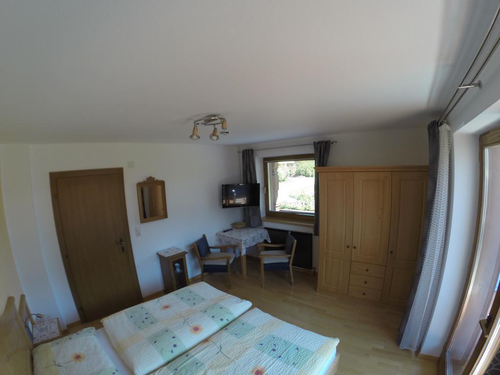 Privatzimmer Helene Mariacher Apartment Virgen Exterior foto