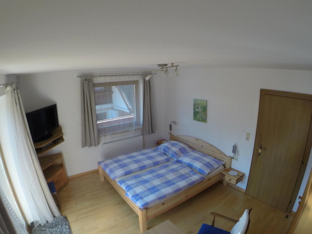 Privatzimmer Helene Mariacher Apartment Virgen Exterior foto